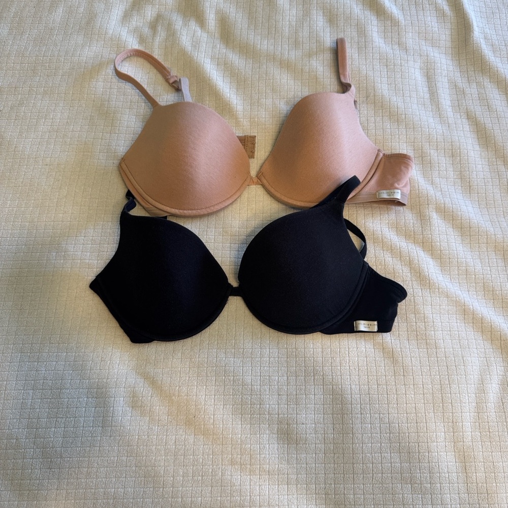 Intimissimi Black and Tan Bras